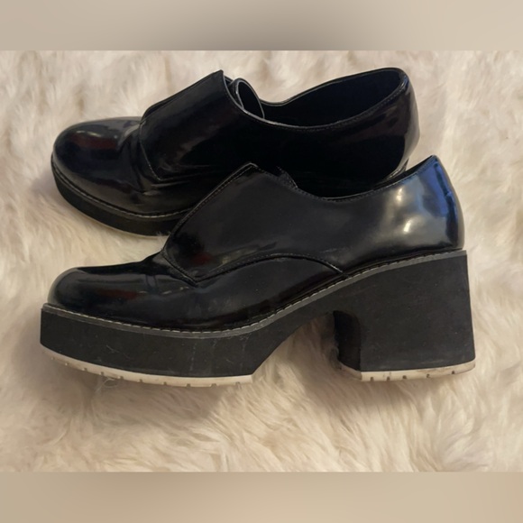 Shelly London Black PU Patent Platform Shoe - Picture 2 of 5